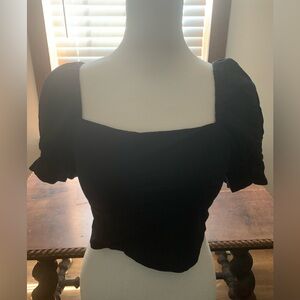 💚5/$25💚And Now This size S croptop